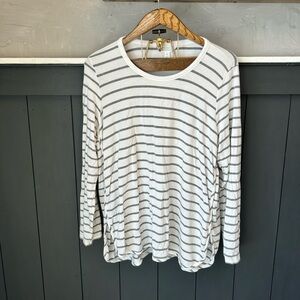 Market & Spruce‎ Women’s Long Sleeve Gray White Striped T-Shirt in 2X